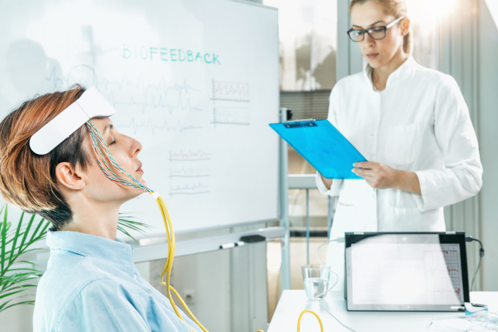 Pros and Cons of TMS Therapy